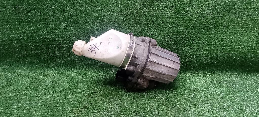 насос гидроусилителя руля Opel Zafira B рестайлинг (2008—2014) 2008, 1.8i Z18XER, 13192897 - фото №1