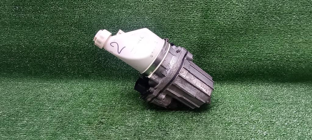 насос гидроусилителя руля Opel Zafira B рестайлинг (2008—2014) 2008, 1.8i Z18XER, 13292554 - фото №1