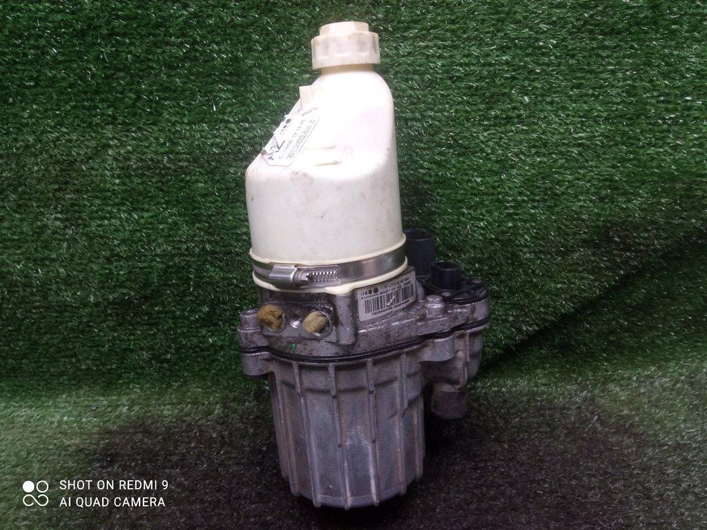 насос гидроусилителя руля Opel Astra H рестайлинг (2006—2014) 2008, 1.8i Z18XER, 13192897 - фото №1