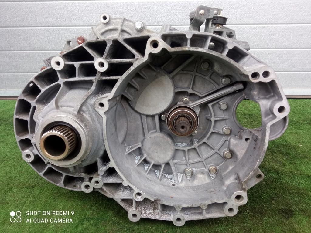 КПП механическая (МКПП) Volkswagen Transporter T5 (2003—2009) 2008, 2.5TD BNZ, 0A5300044N - фото №1