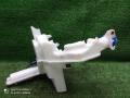 бачок омывателя Volkswagen Passat B6 (2005—2010) 2008, Название двигателя 2.0TD BKP, 3C0955453P - фото №5