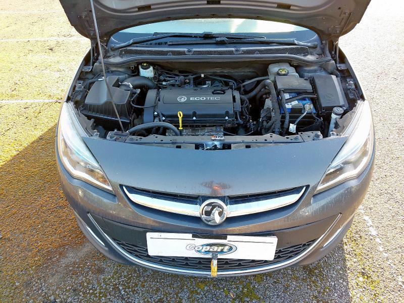 двигатель Opel Astra J рестайлинг (2012—2018) 2013, 1.6i A16XER 20SN3649, 55581163 - фото №1