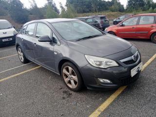 дверь передняя правая Opel Astra J (2009—2012) 2010, 13285607