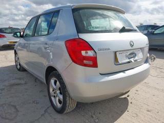 дверь задняя левая Skoda Fabia II рестайлинг (2010—2014) 2012, 5J6833055