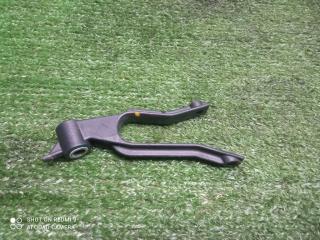 кронштейн радиатора Opel Astra H рестайлинг (2006—2014) 2011, 1.6i Z16XER, 13162131