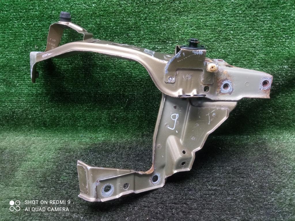 передняя панель крепления облицовки (телевизор) Opel Zafira B рестайлинг (2008—2014) 2011, 1.8i Z18XER, 93184625 - фото №1