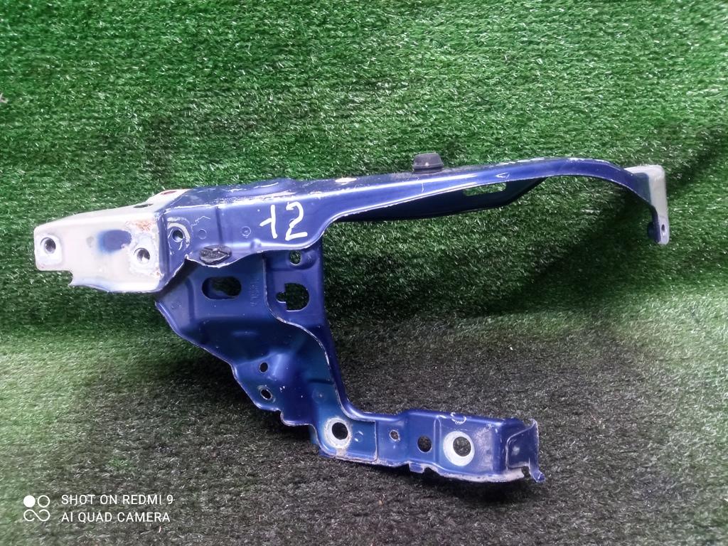 передняя панель крепления облицовки (телевизор) Opel Astra H рестайлинг (2006—2014) 2011, 1.4i Z14XEP, 13237140 - фото №1