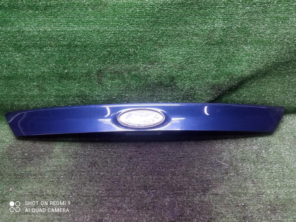 молдинг крышки багажника Ford Focus III (2011—2015) 2014, 1.6i PNDA, BM51A43404A - фото №1