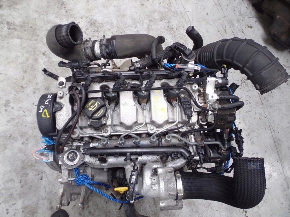 двигатель Hyundai Santa Fe II (2005—2010) 2009, 2.2TD D4EB 8530552, 103E1U2703 - фото №1