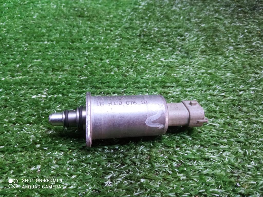 регулятор давления топлива Opel Vectra C рестайлинг (2005—2008) 2008, 2.2i Z22YH, 24404015 - фото №1