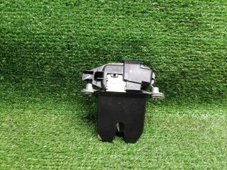 замок багажника Skoda Fabia II рестайлинг (2010—2014) 2013, 1.2i BZG, 5J0827501C