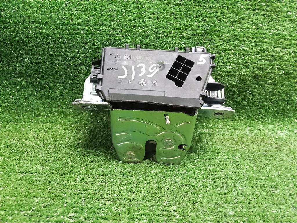 замок багажника Opel Zafira B рестайлинг (2008—2014) 2012, 1.8i Z18XER, 13188851 - фото №1