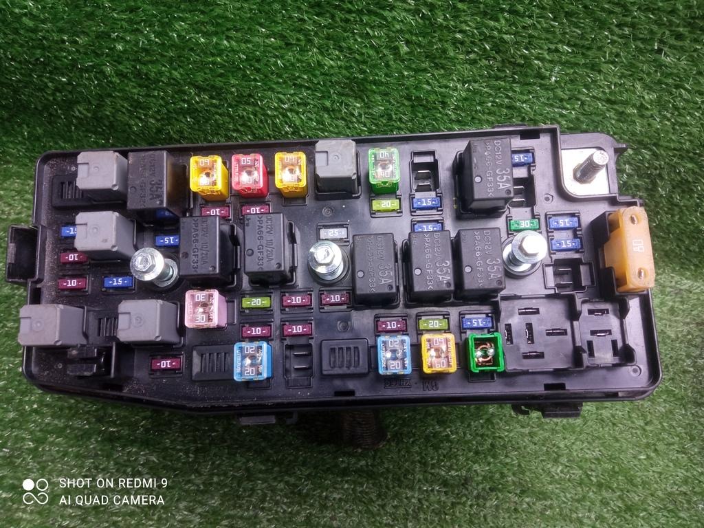 блок предохранителей Opel Antara I рестайлинг (2010—2017) 2012, 2.2TD Z22D1, 95202895 - фото №1