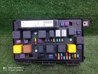 блок предохранителей Opel Astra H рестайлинг (2006—2014) 2011, 1.6i Z16XER, 13285620