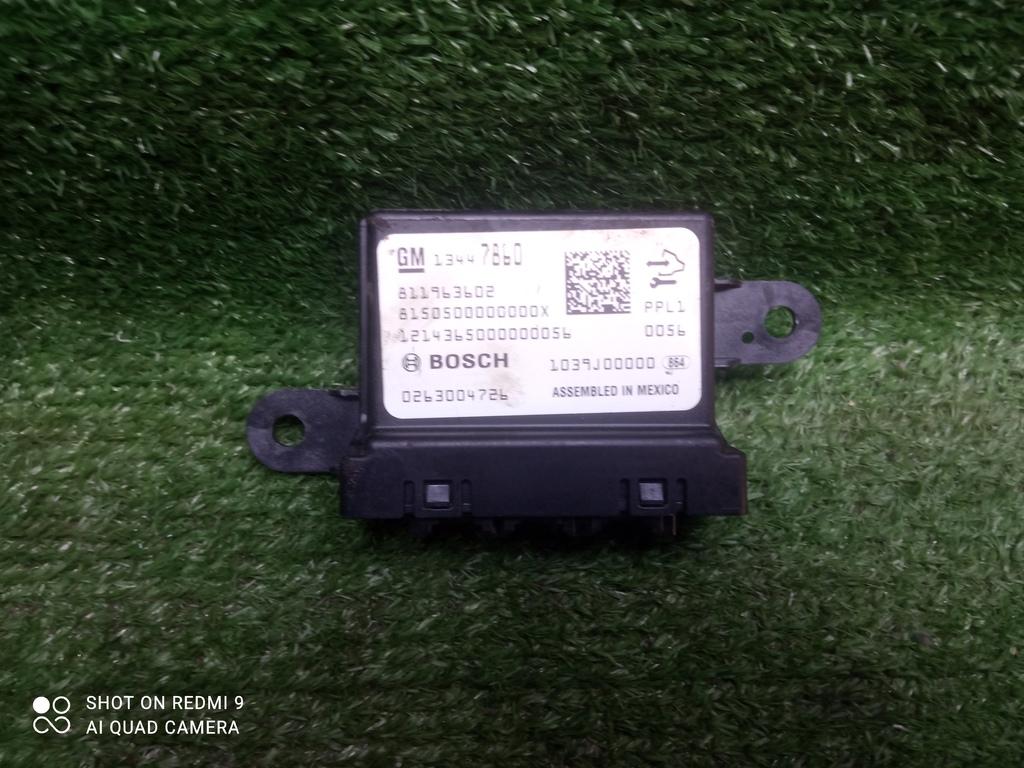 блок управления парктрониками Opel Meriva B рестайлинг (2014—2018) 2015, 1.4T B14NEL, 13447860 - фото №1