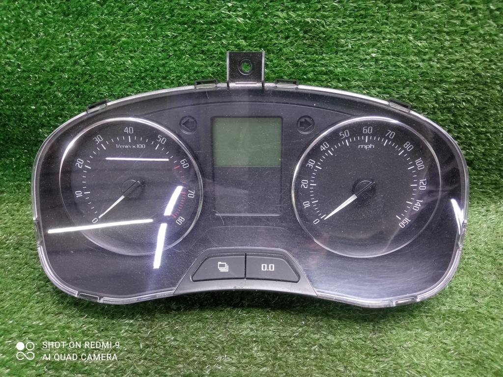 щиток приборов (приборная панель) Skoda Fabia II (2007—2010) 2010, 1.2i BZG, 5J0920911B - фото №1