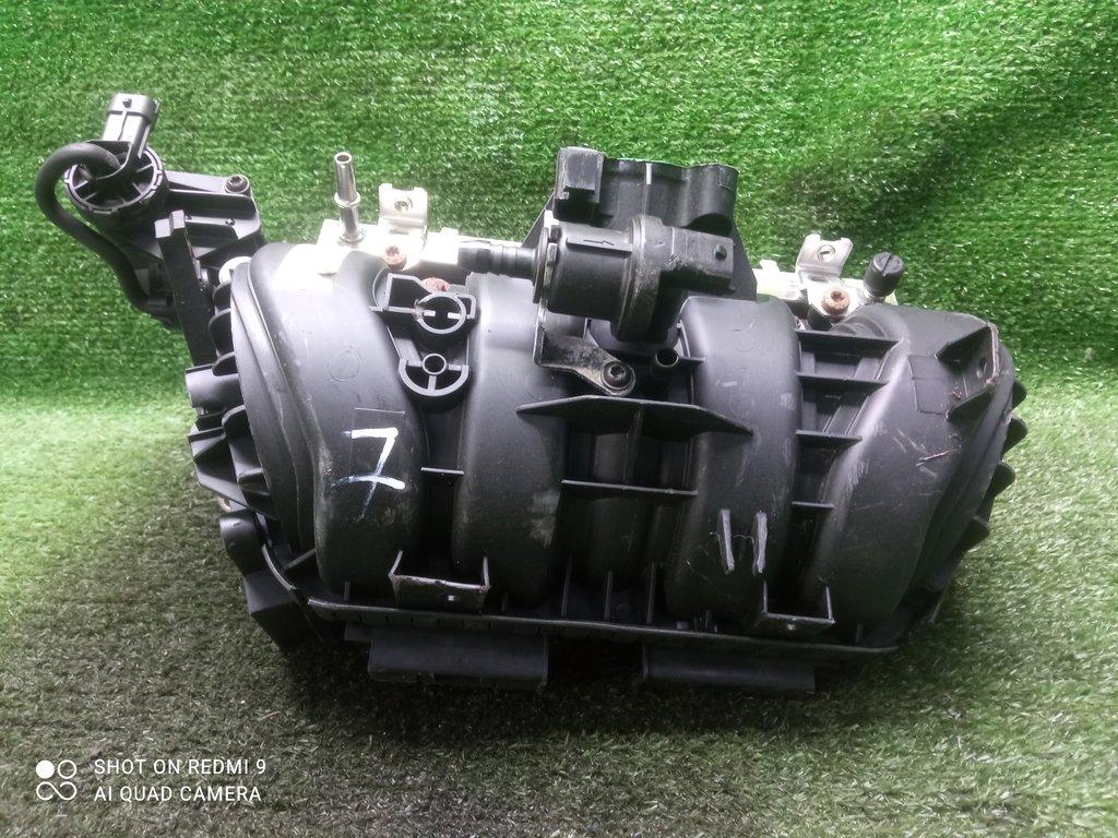 коллектор впускной Opel Corsa D (2006—2010) 2009, 1.2i Z12XEP, 55559838 - фото №1