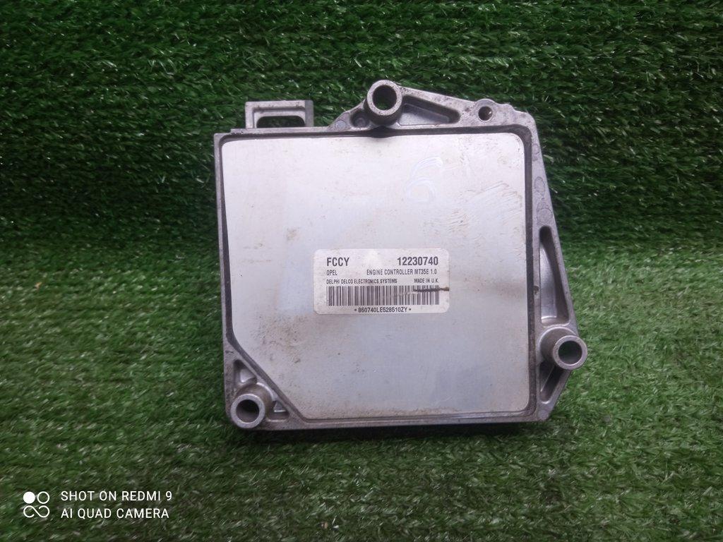 блок управления двигателем Opel Astra H рестайлинг (2006—2014) 2011, 1.6i Z16XEP, 12230740 - фото №1