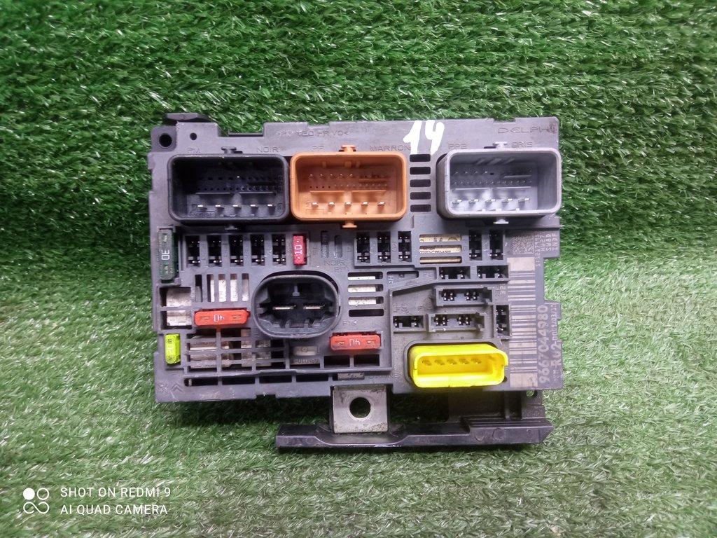 блок предохранителей Citroen C4 Picasso I (2006—2013) 2012, 9675877980 - фото №1