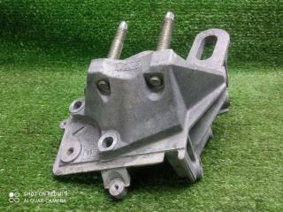 кронштейн двигателя Ford Focus II рестайлинг (2007—2011) 2008, 1.6i HXDB, 7S7G6F001AB