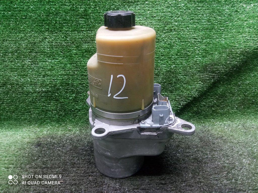 насос гидроусилителя руля Ford Focus II рестайлинг (2007—2011) 2009, Название двигателя 1.8i QQDB, 4M513K514CB - фото №1