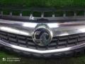 решетка радиатора Opel Astra J (2009—2012) 2011, 1.6i A16XER, 13266577 - фото №3