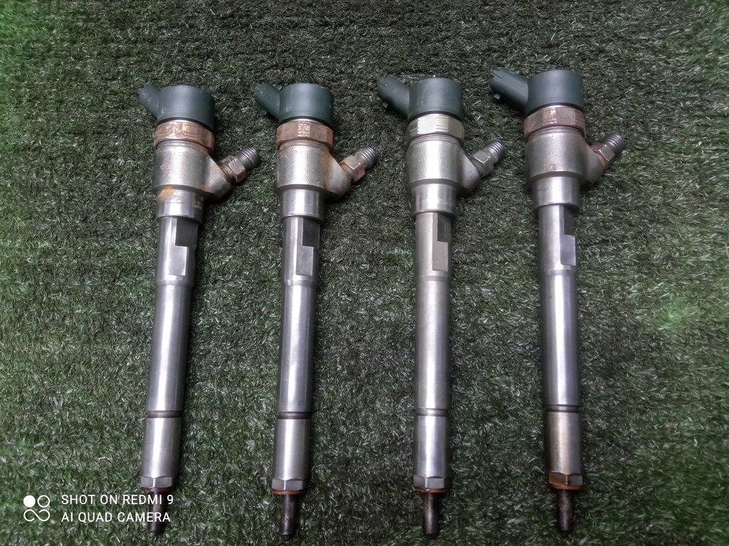 форсунка Hyundai Santa Fe II (2005—2010) 2008, 2.2TD D4EB 8530552, 3380027750 - фото №1