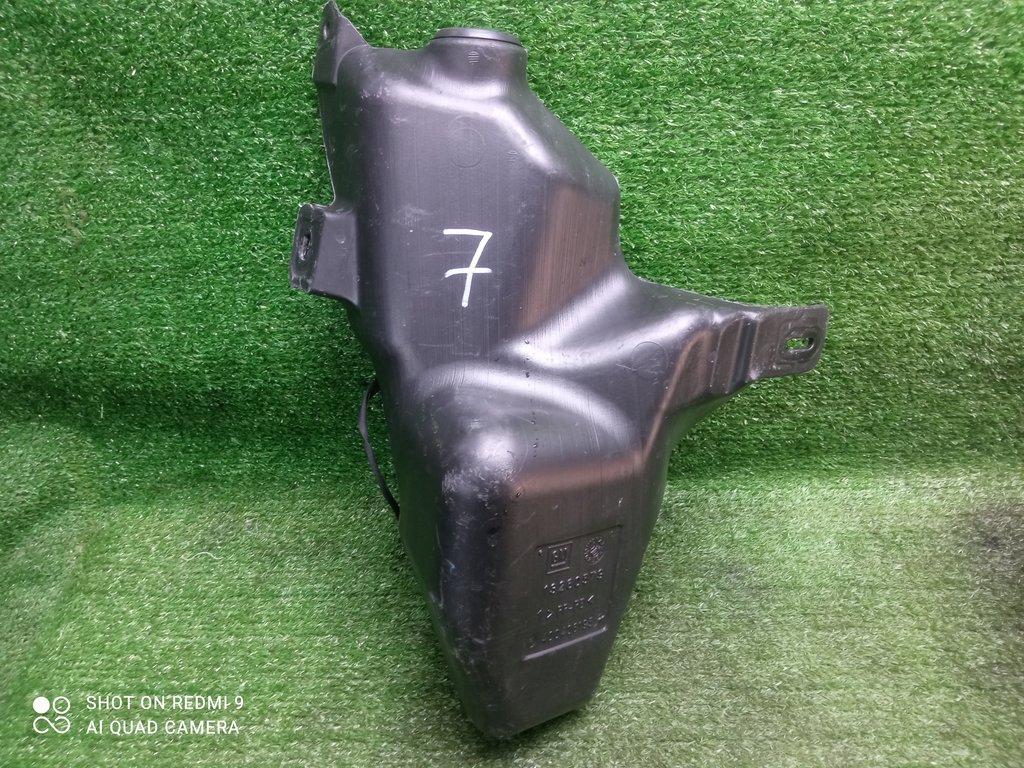 бачок омывателя Opel Astra J (2009—2012) 2011, Название двигателя 1.6i A16XER, 13260579 - фото №1