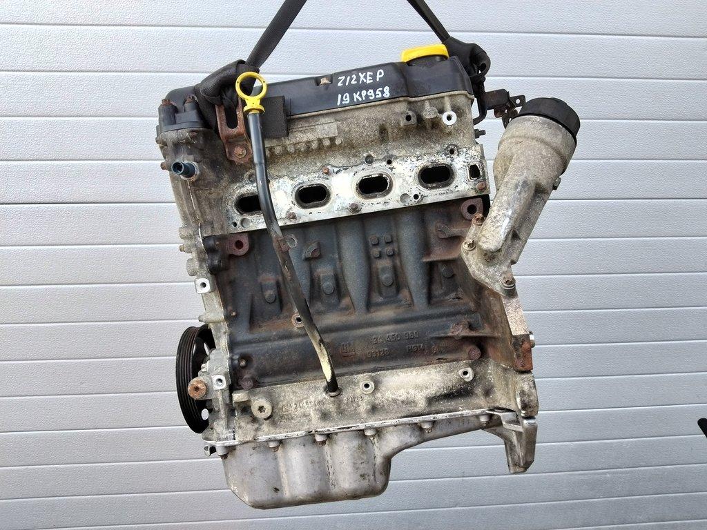 двигатель Opel Corsa D (2006—2010) 2009, Название двигателя 1.2i Z12XEP, 93191963 - фото №1
