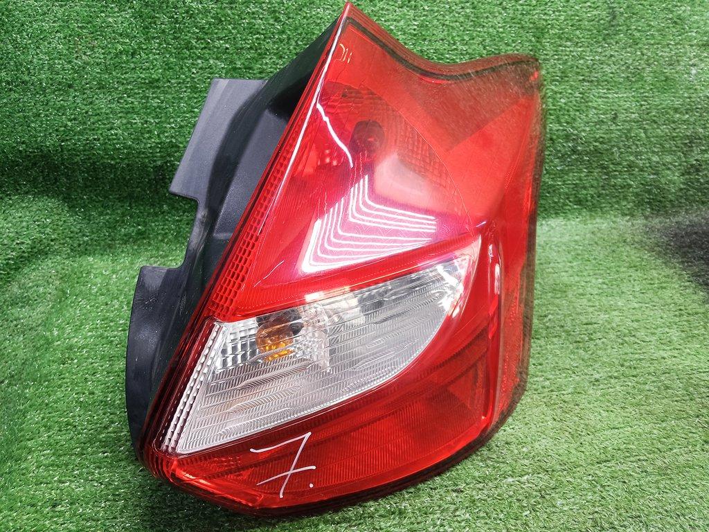 фонарь задний правый Ford Focus III (2011—2015) 2014, Название двигателя 1.6i PNDA, BM5113404AK - фото №1