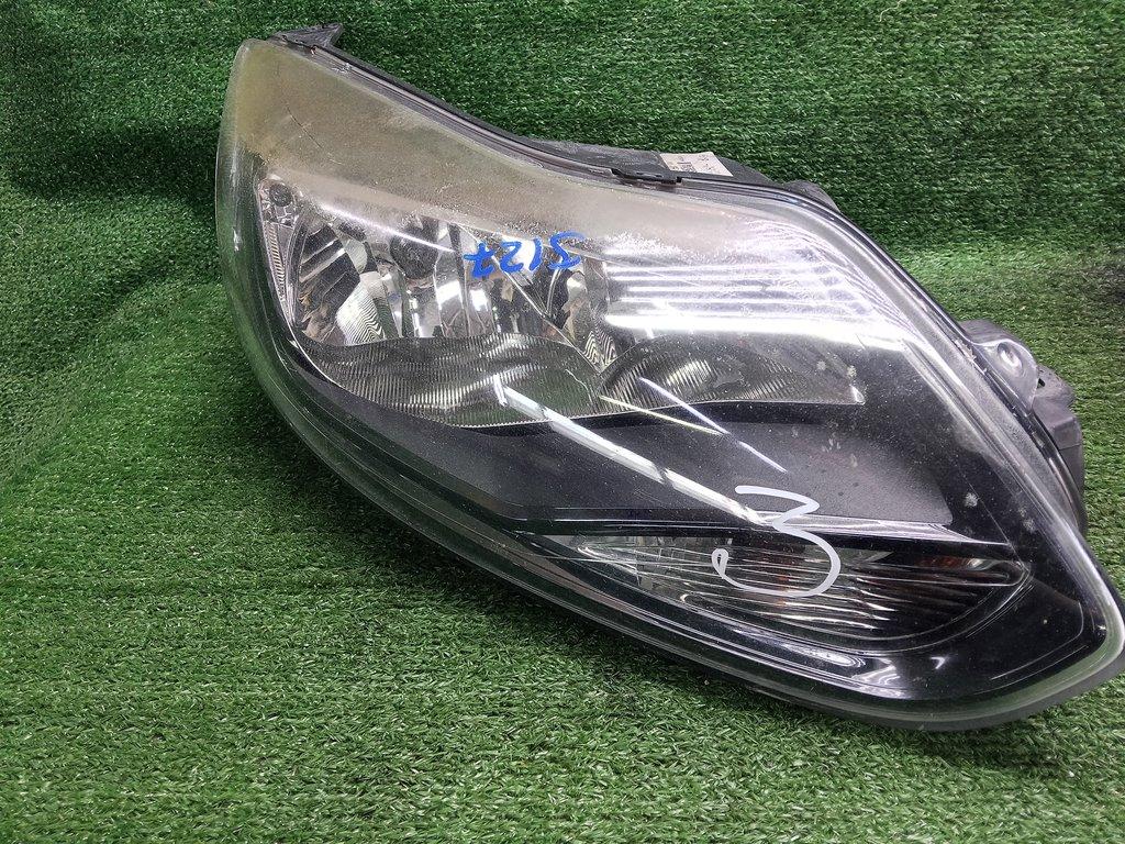 фара правая Ford Focus III (2011—2015) 2014, Название двигателя 1.6i PNDA, BM5113W029DH - фото №1