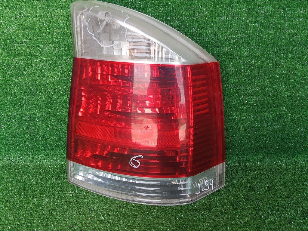 фонарь задний правый Opel Vectra C рестайлинг (2005—2008) 2008, Название двигателя 1.8i Z18XER, 13131002 - фото №1