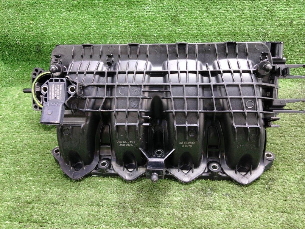 коллектор впускной Skoda Rapid I (2012—2017) 2017, 04E129711J - фото №1