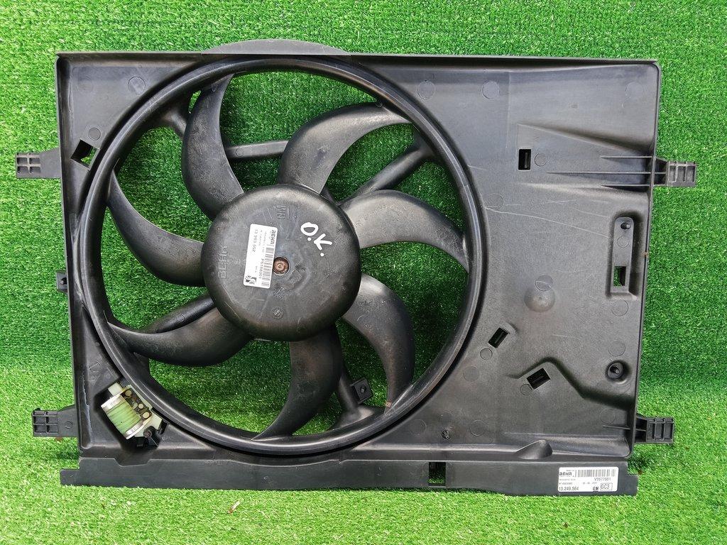 вентилятор радиатора Opel Corsa D (2006—2010) 2010, Название двигателя 1.4i Z14XEP, 55702179 - фото №1