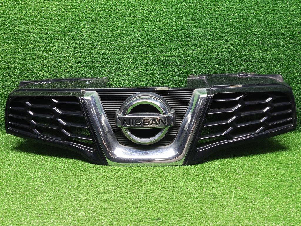 решетка радиатора Nissan Qashqai I рестайлинг (2010—2013) 2012, Название двигателя 1.5TD K9K 282, 62310BR00A - фото №1
