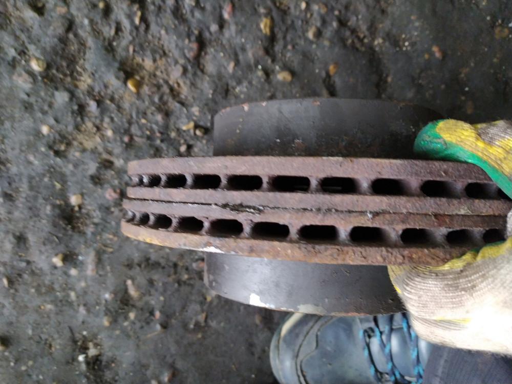 диски тормозные (комплект) Mercedes-Benz Vito W638 2001, 2.2 л., OM 611LA (75 KW CDI), дизель - фото №1