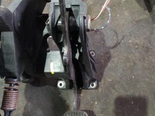 педаль тормоза Mercedes-Benz Sprinter 1 поколение (W901-905) 2000, 2.1 л., OM 611.981, дизель, микроавтобус