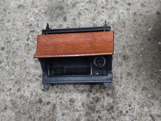 пепельница Mercedes-Benz E-Класс W210/S210 1996, 1.9 л., дизель, минивэн