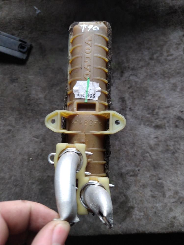 радиатор отопителя (печки) Volvo XC90 1 поколение 2005, 2.5 л., бензин, универсал - фото №1