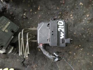 блок ABS Mercedes-Benz E-Класс W210/S210 1999, 2.2 л., OM 611.961, дизель, седан, MR249754