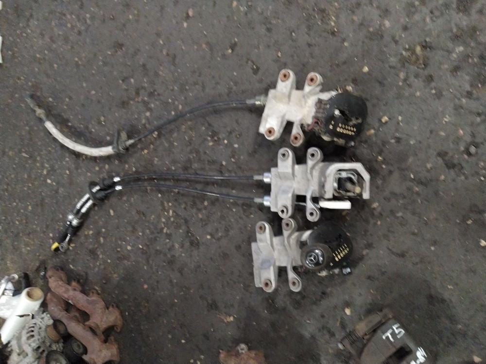 кулиса Mercedes-Benz Vito W638 2001, 2.2 л., OM 611A (60 KW CDI), дизель - фото №1