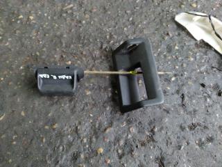 ручка внутренняя Volkswagen Caddy 3 поколение 2008, 1.6 л., бензин, микроавтобус