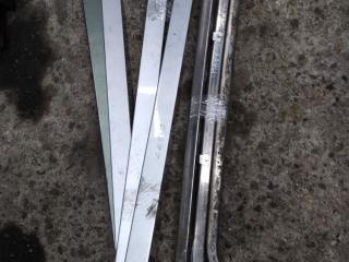 роликовая направляющая Volkswagen Caddy 3 поколение 2005, 1.9 л., дизель, универсал