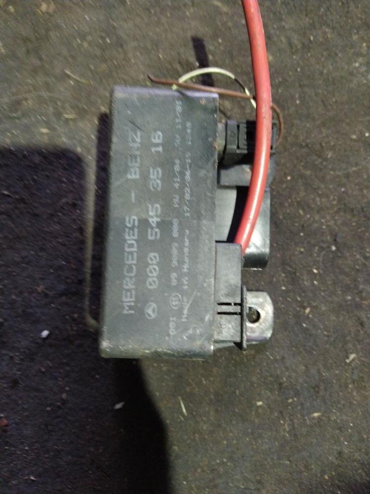 реле накала свечей Mercedes-Benz Vito W638 2001, 2.2 л., OM 611.980, дизель - фото №1