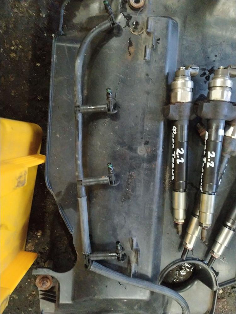 трубка обратки форсунок Ford Transit 7 поколение 2007, 2.2 л., дизель, микроавтобус - фото №1