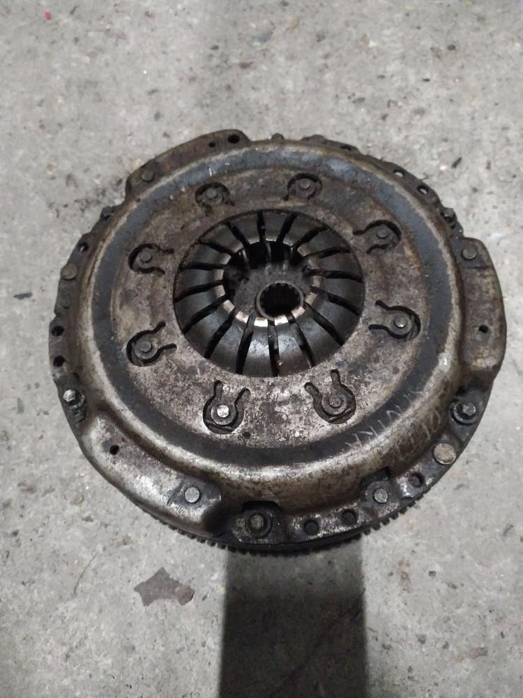 комплект сцепления Chrysler Grand Voyager 4 поколение 2002, 2.5 л., ENJ, дизель, минивэн - фото №1