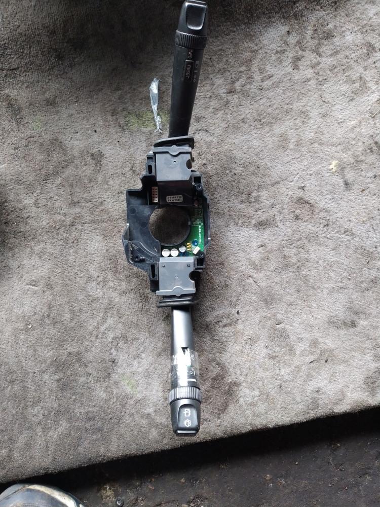 переключатель подрулевой (стрекоза) Volvo XC90 1 поколение 2005, 2.5 л., бензин, универсал - фото №1