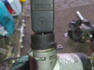 замок зажигания Mercedes-Benz Vito W638 2001, 2.3 л., бензин