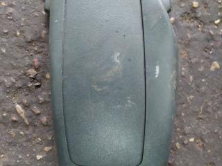 пластик Mercedes-Benz Sprinter 1 поколение (W901-905) 2000, 2.3 л., дизель, микроавтобус