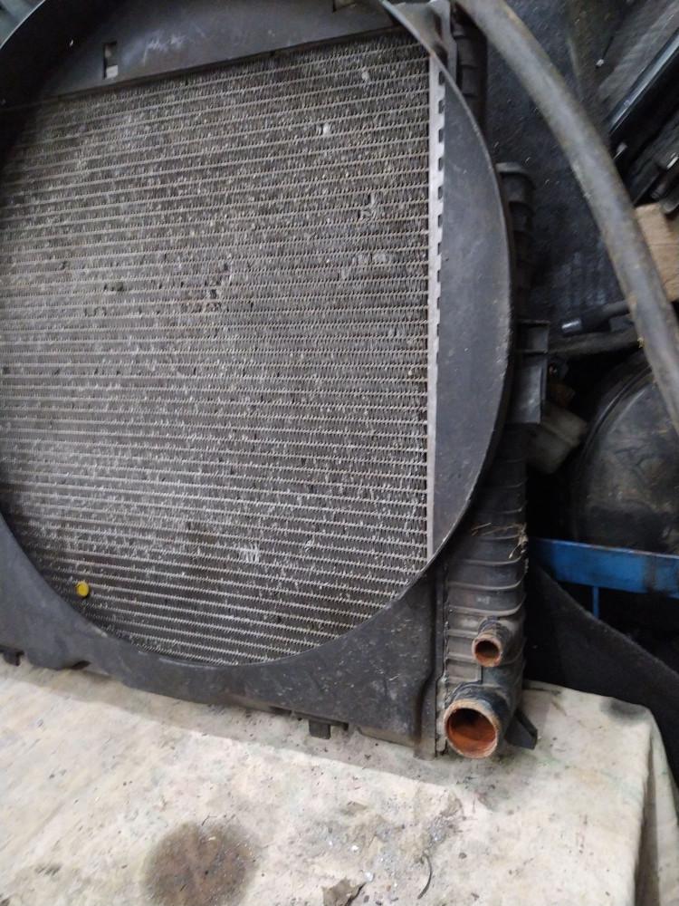 радиатор (основной) Mercedes-Benz E-Класс W210/S210 1999, 2.2 л., OM 611.961, дизель, седан - фото №1